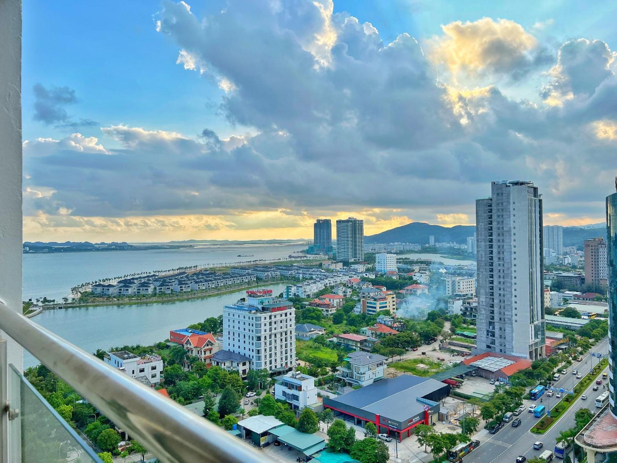 Halong Luxury Apartment Hạ Long Exterior foto